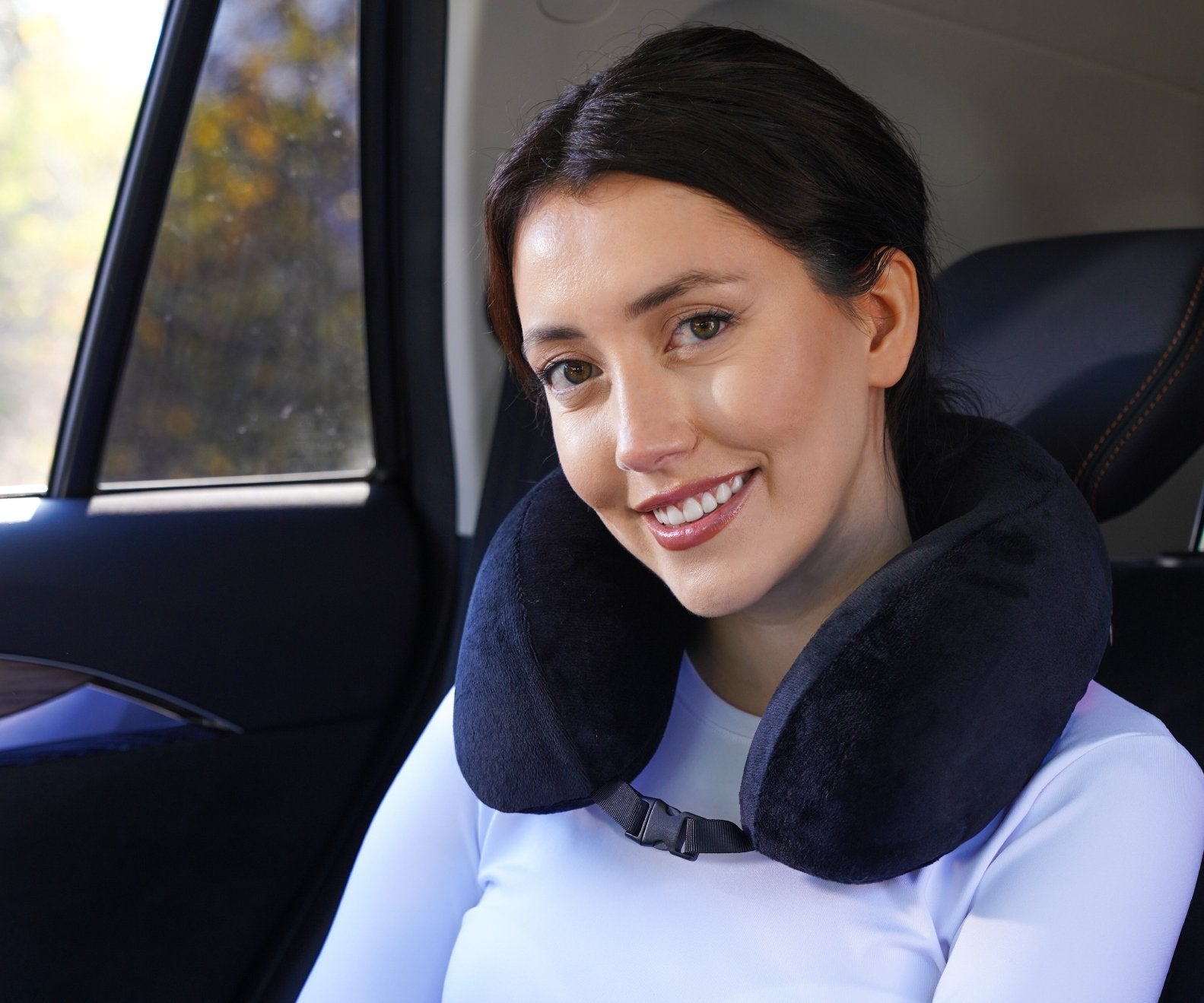 Sleep Comfy traagschuim reiskussen zorgt voor gemakkelijk slapen onderweg.